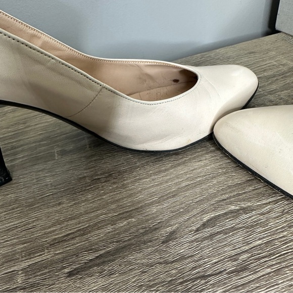 Ivory leather Charles Jordan pumps made in France - Picture 11 of 12